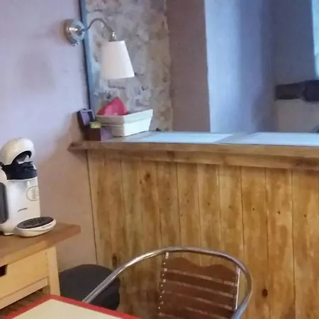 Charming Old Style Lägenhet